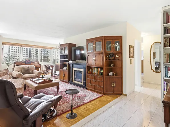 2930 West 5th Street image 10 of 20