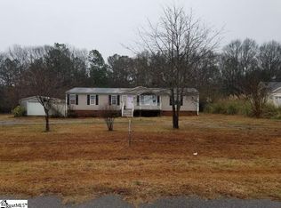 114 Wild Turkey Rd, Williamston, SC 29697