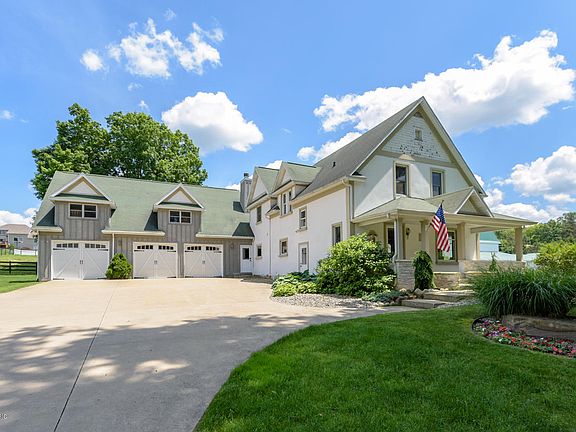 2nd image of 4012 N 33rd St