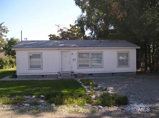 503 S 3rd St, Adrian, OR 97901