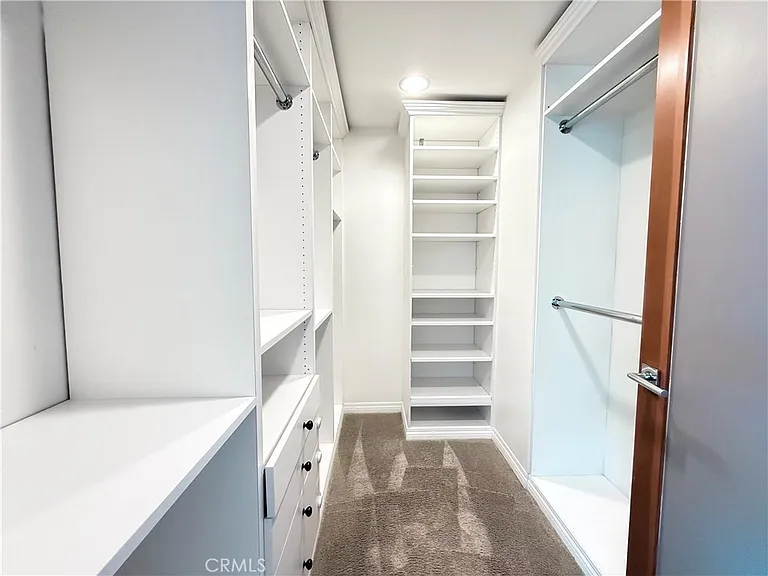 12908 Bloomfield St #103 — Photo 16