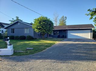 201 Willow Ln, Centralia, WA 98531
