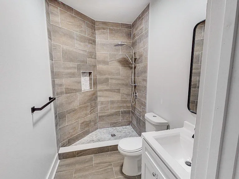 Fleetwood Lofts — Photo 46