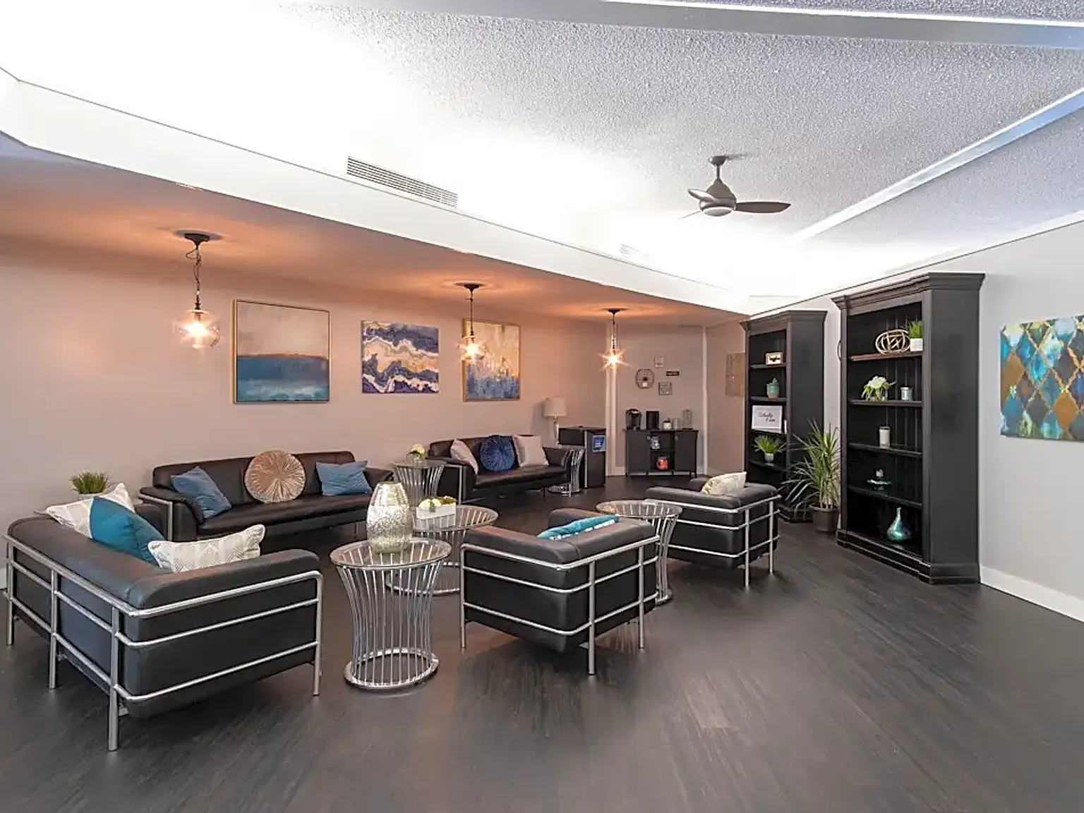 The SLO Student Living Apartments — Photo 4