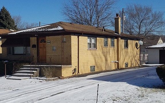3rd image of 1305 Gordon Ave