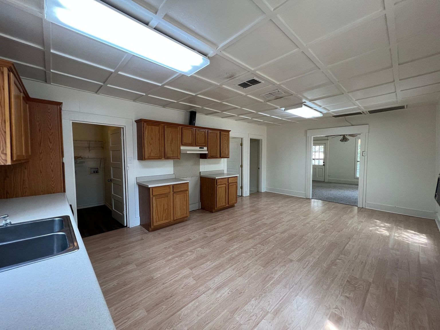 1021 Counts St, Stephenville, TX 76401 Zillow