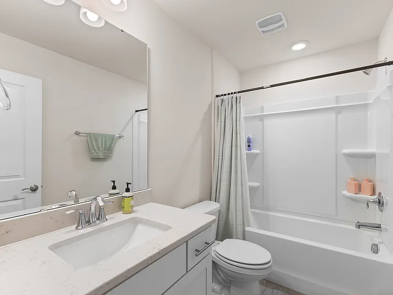 1204 Nichols Creek Rd — Photo 2