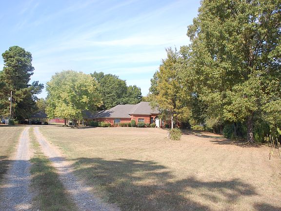 2nd image of 565 Miller County 118