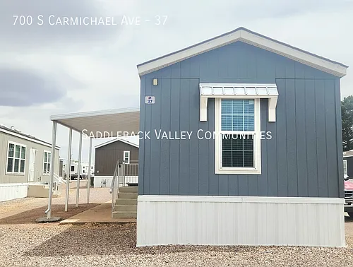 700 S Carmichael Ave Photo 1