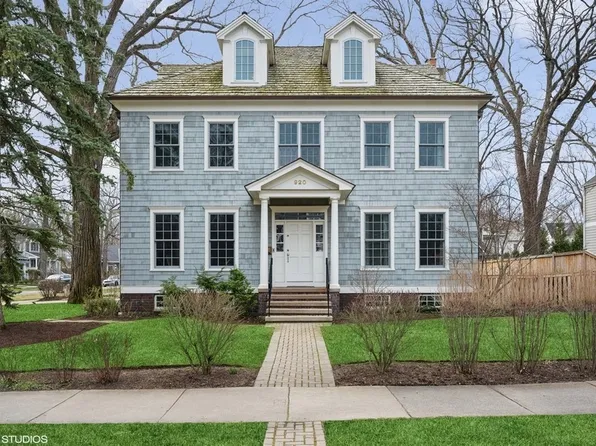 920 Pine St, Winnetka, IL 60093