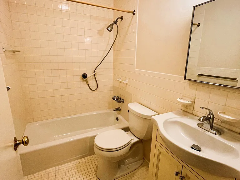 3 Arbor Dr #3 — Photo 11