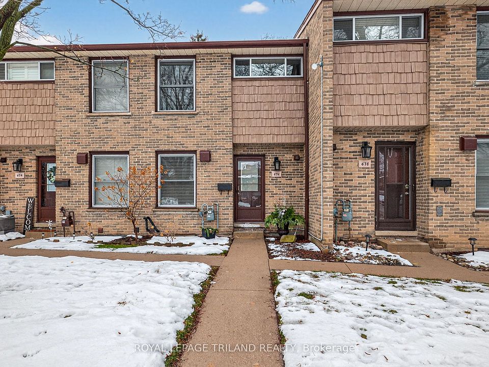 1st image of 676 Wonderland Rd S