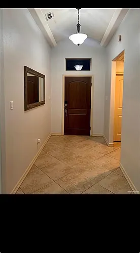1405 Pheasant Dr Photo 1