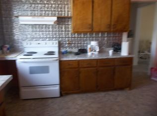 406 N Steele St, Sanford, NC 27330