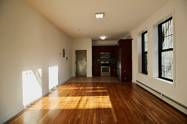 Rented by Hagstrom Management Inc | media 9