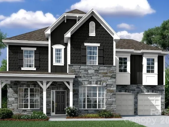 10225 Whitaker Pointe Dr, Huntersville, NC 28078