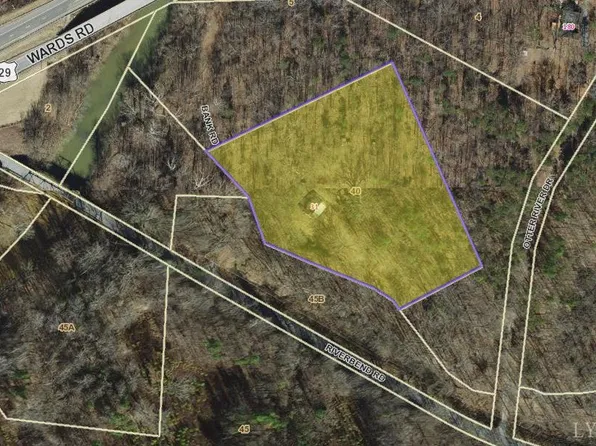 31 Bank Rd, Altavista, VA 24517