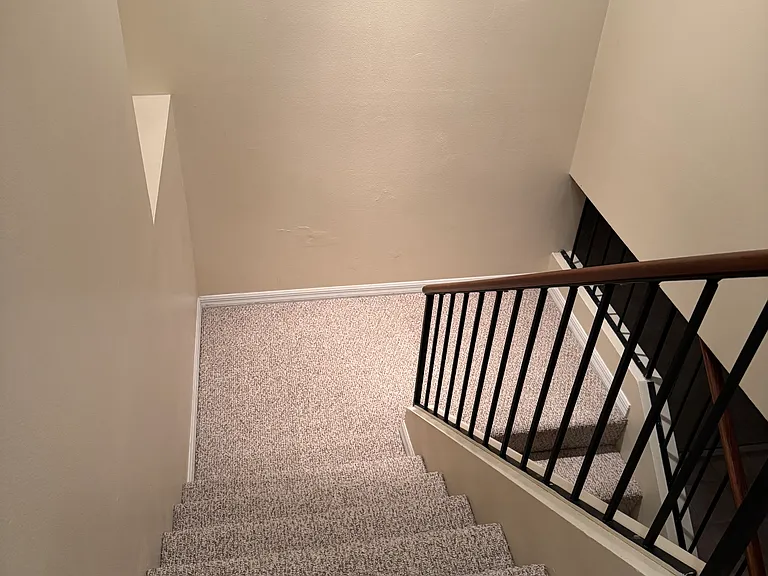651 Northbridge Dr — Photo 5