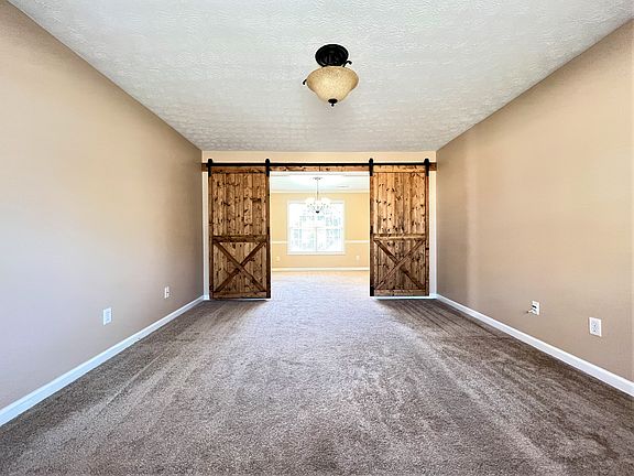 5th image of 7235 Coral Lake Dr