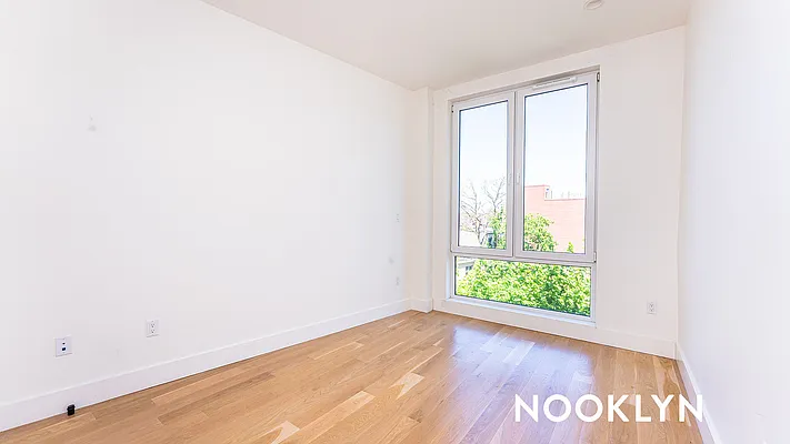 Rented by Nooklyn NYC LLC | media 11