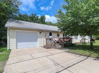 501 W Main St, Valley Center, KS 67147
