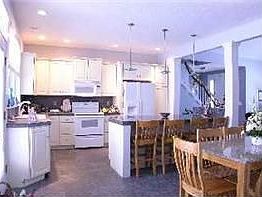 3rd image of 510 Central Ave