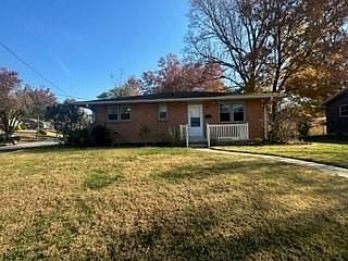 1st image of 201 Briarwood Dr