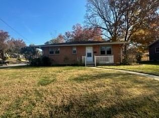 201 Briarwood Dr, Danville, VA 24540