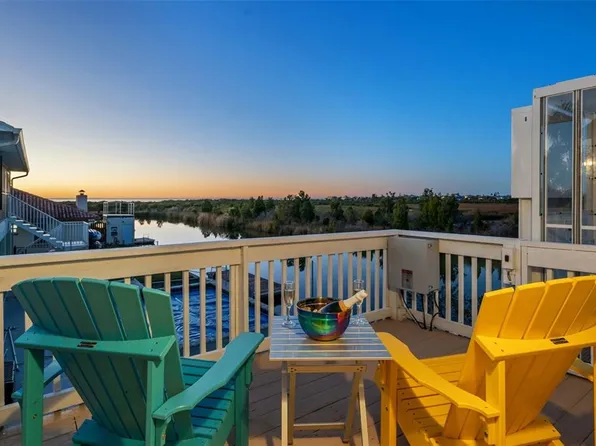 3468 Crape Myrtle Dr, Hernando Beach, FL 34607