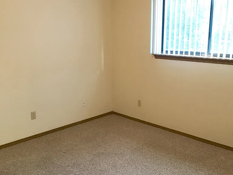 1026 Osage St — Photo 5