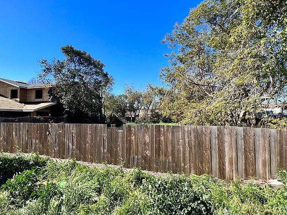4th image of 1255 Doray Ct