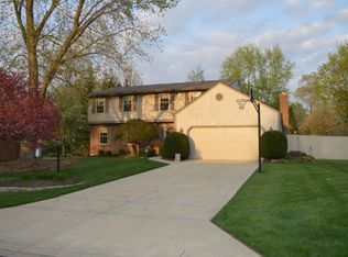 550 Talowood Dr, Dayton, OH 45430