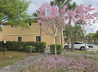 4264 Berkshire Wharf Dr, Lake Worth, FL 33461