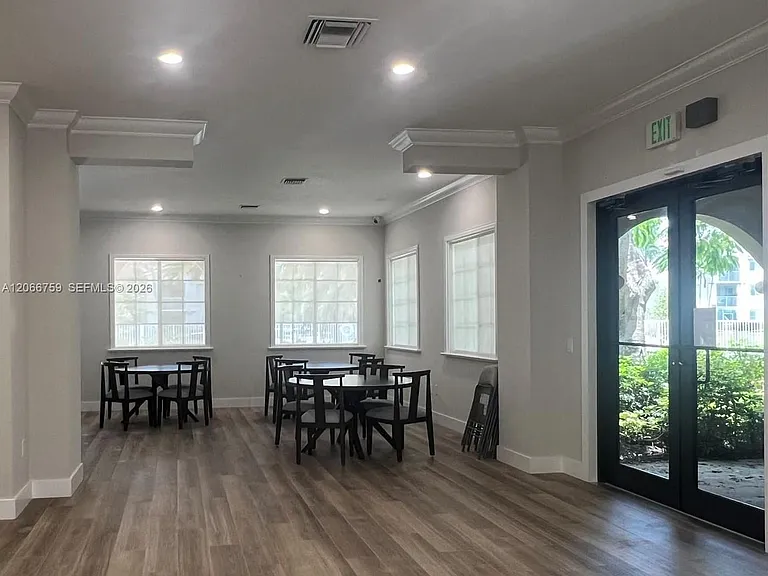 2640 S University Dr #118 — Photo 28