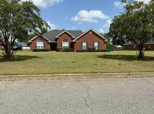 191 Ambleside Dr, Leesburg, GA 31763