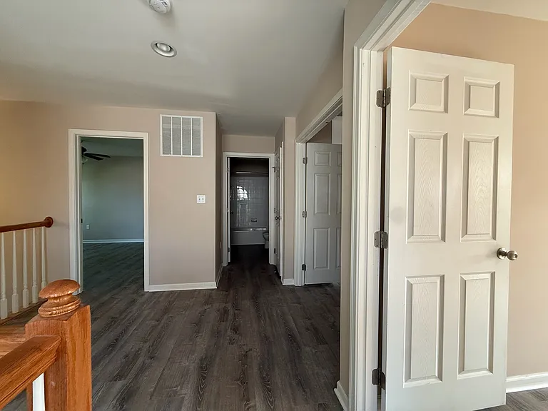 455 Wrigley Blvd — Photo 6
