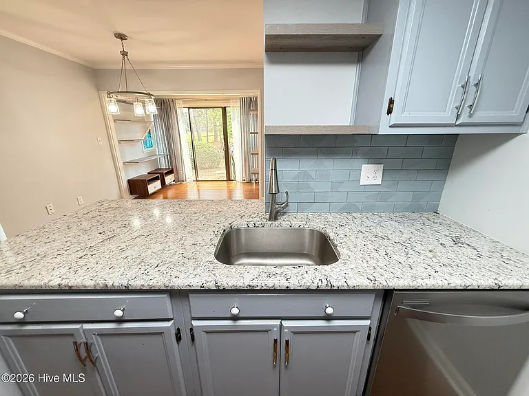 10 Pine Tree Rd #136 — Photo 15