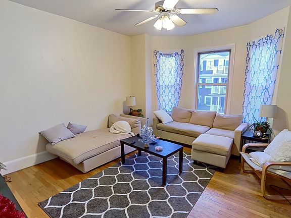 3rd image of 216 Freeman St #2A