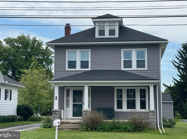 464 W Market St, Hallam, PA 17406