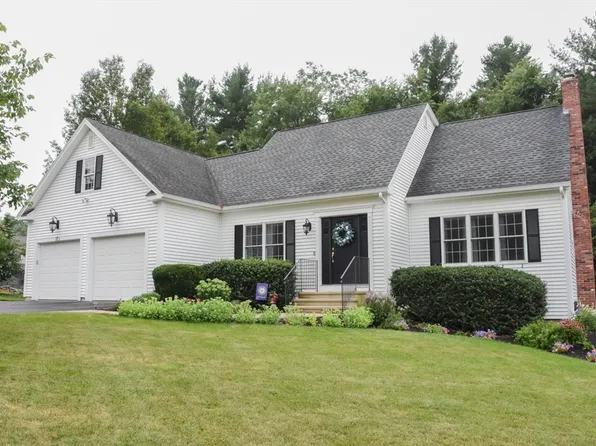 10 1/2 Bridle Path, Auburn, MA 01501