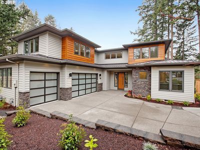 18977 Pilkington Rd, Lake Oswego, OR, 97035