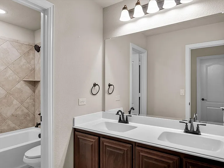 350 Red Cedar Dr — Photo 15