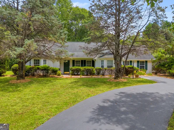 110 Northridge Dr, Demorest, GA 30535