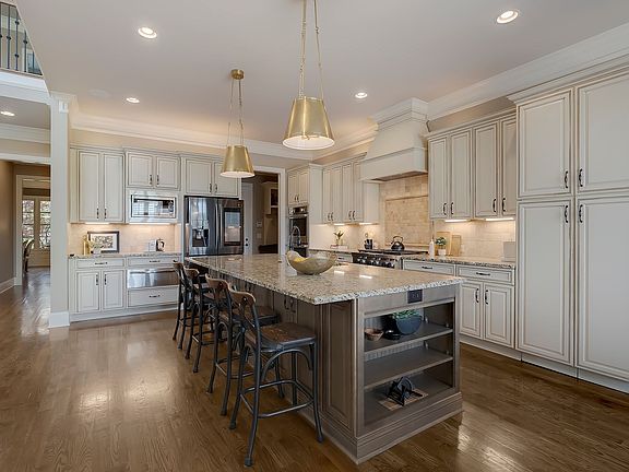 4th image of 1811 Morgan Farms Way