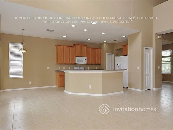 3rd image of 7315 Forest Mere Dr