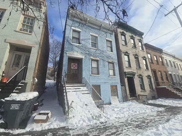 147 Clinton Avenue, Albany, NY 12210