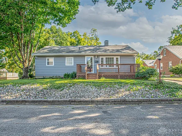 50 W Oak St, West Alexandria, OH 45381