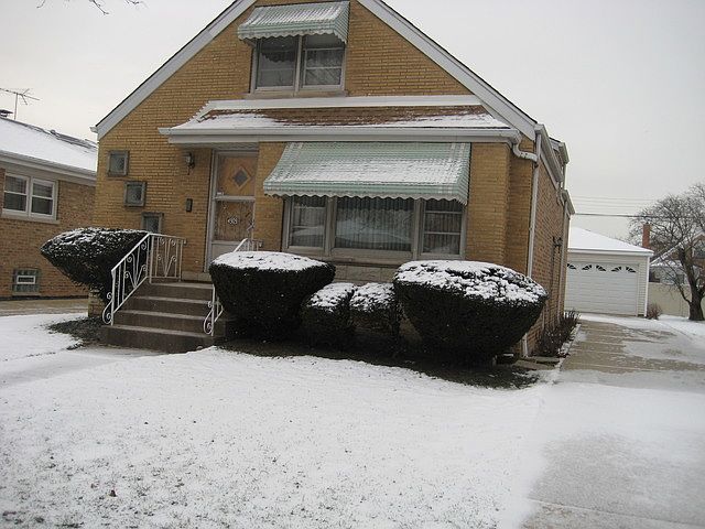 1st image of 4909 N Neenah Ave