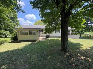 94 Hill Top Dr, Reynoldsville, PA 15851