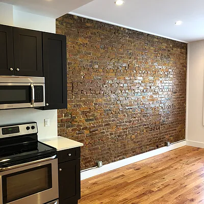 Rented by Madison Estates Sotheby's International Realty | media 2